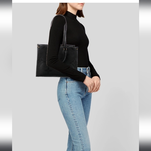 Louis Vuitton Giant On The Go MM (Price shown & tag attached from the Real Real) - Picture 2 of 10